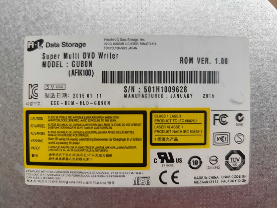 DVD-RW slim ATA IDE 9,5 mm Panasonic UJ-857 do leciwych laptopów