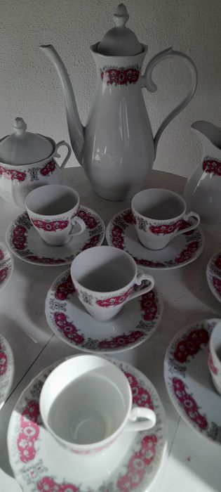 Serviço de café SPAL antigo.