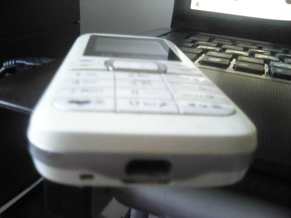Telemóvel Vodafone de Teclas a funcionar com bateria nova