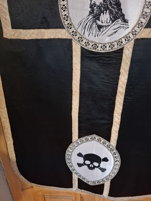 Ornat rzymski haftowany