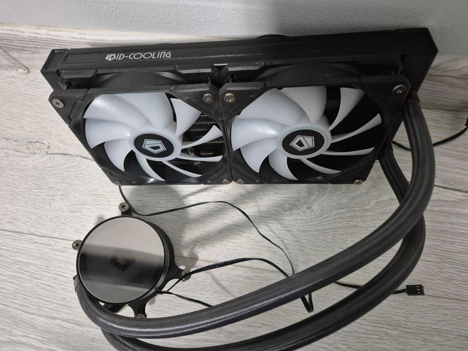 Водяне охолодження 240mm ID-Cooling Zoomflow 240 XT A-RGB. 250W TDP