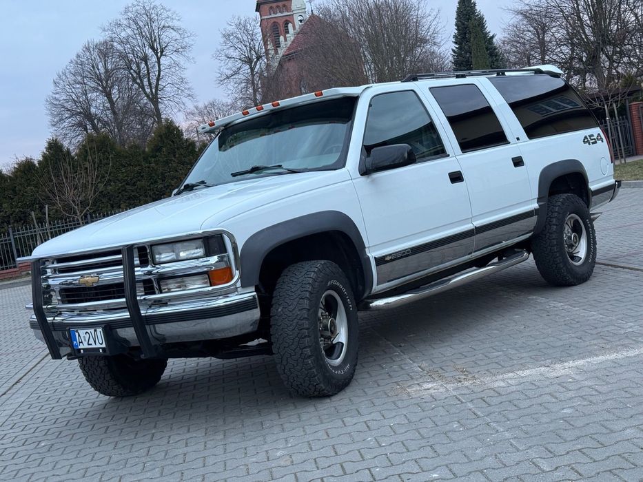 Chevrolet Suburban Chevrolet SUBURBAN 7.4 V8 Big Block LT