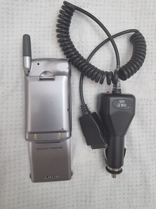 Telemovel Sony cmd z5