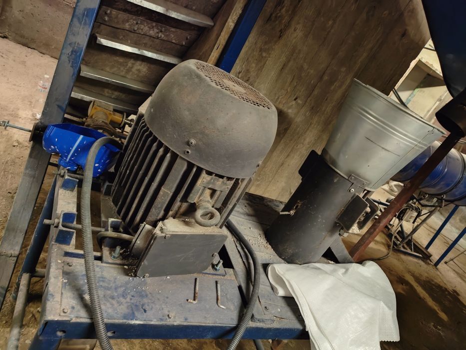 Лінія, обладнання для пелет