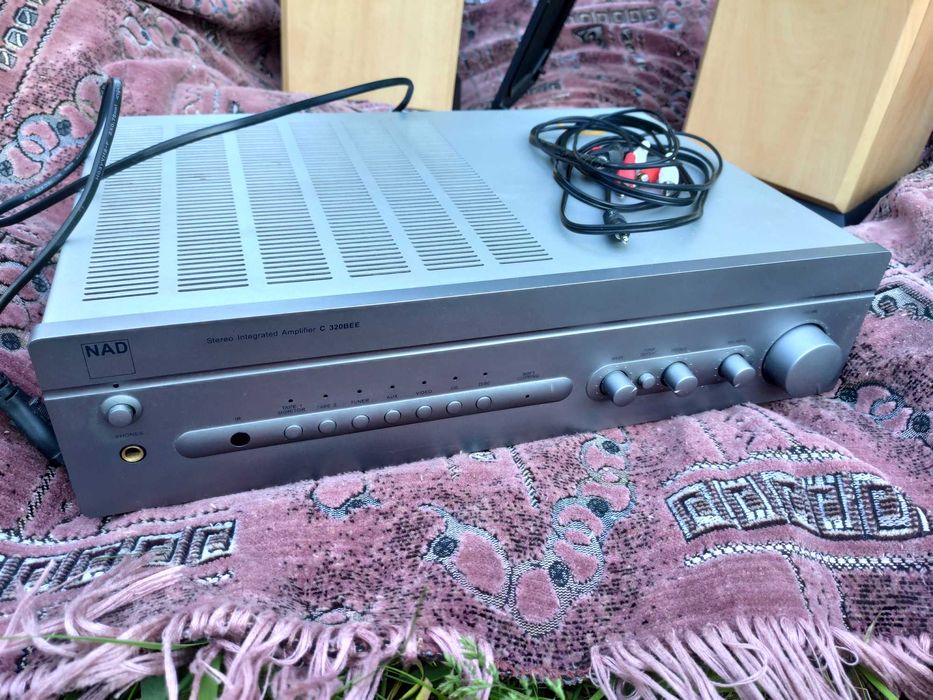 Підсилювач NAD C 320BEE
