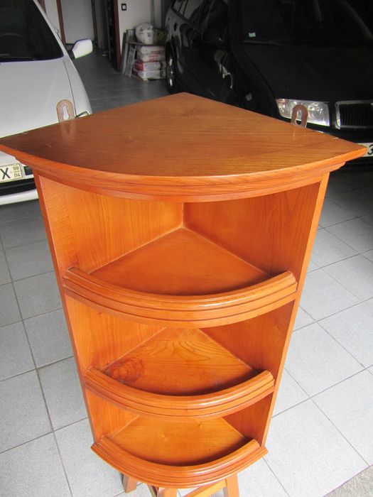 Móvel WC  em madeira maciça c/oferta de estante de canto e acessórios