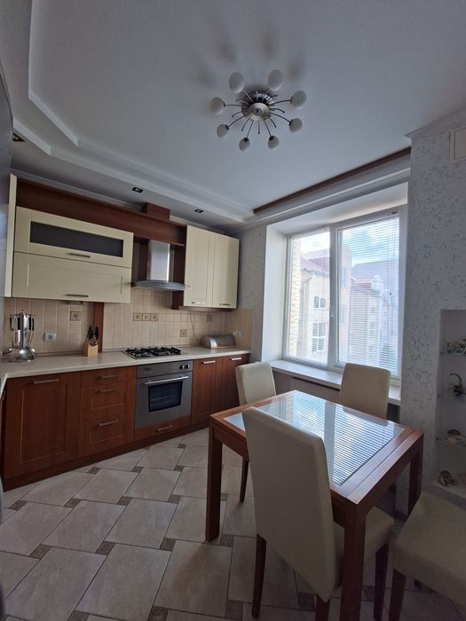 Оренда 3кім квартири по вул.Кравчука