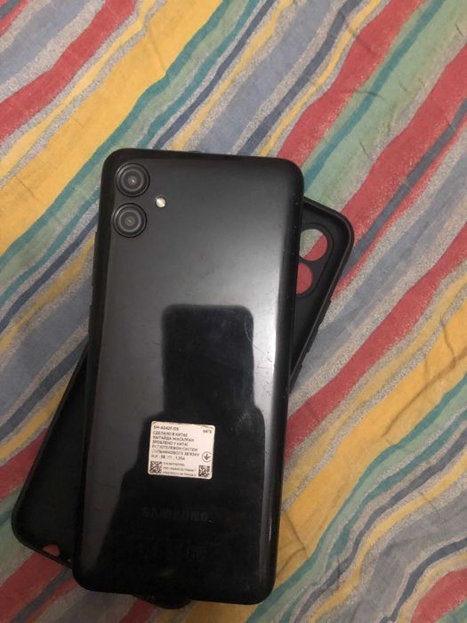 Телефон Samsung A04e