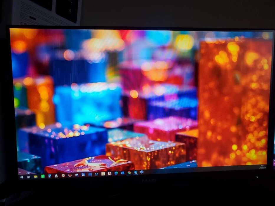 Монітор безрамковий 24" Philips 243V7Q, IPS, 75Гц, 1920x1080 (FullHD)
