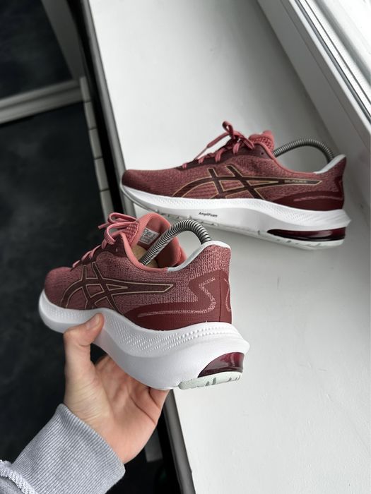 Оригинал! Кросівки ASICS GEL-NIMBUS LITE 3. Як нові!Розмір 39,5(25 см)