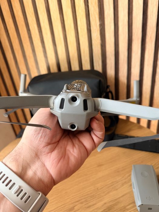 Drone DJI Mavic AIR 2 Combo487335606250393604