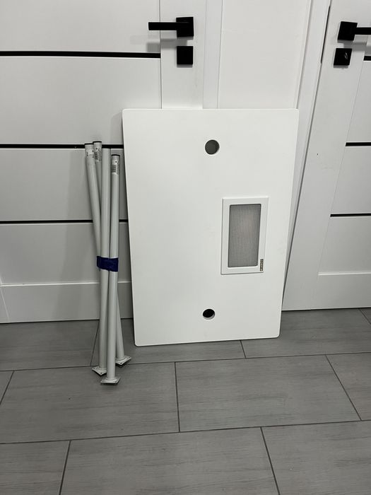 Stół manicure z pochłaniaczem bianco