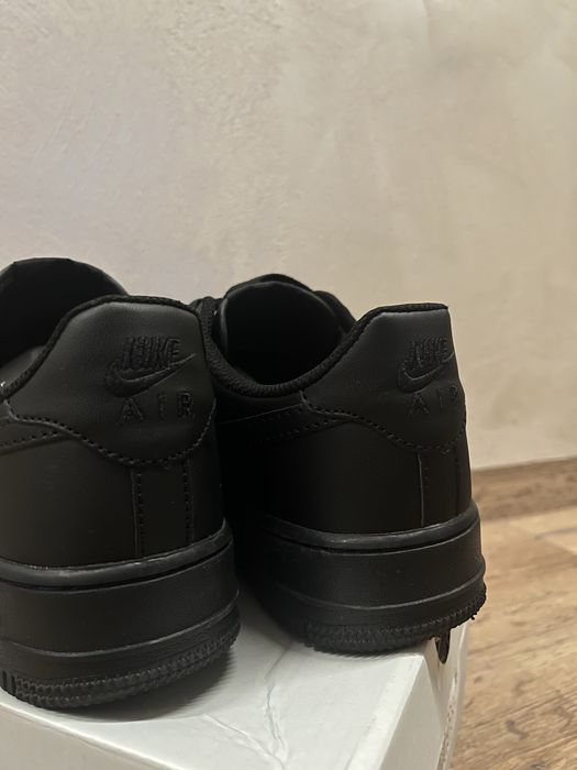 Nike Air Force 1 Black
