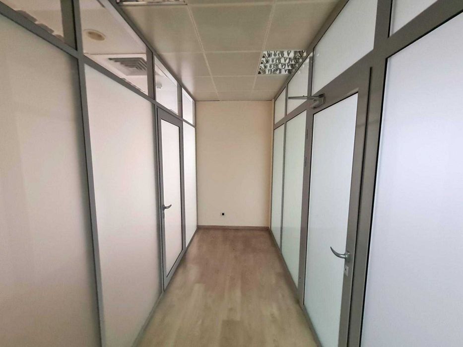 Офіс 141 м.кв Бул. Тараса Шевченка 33Б БЦ Європа Плаза Шевченківський