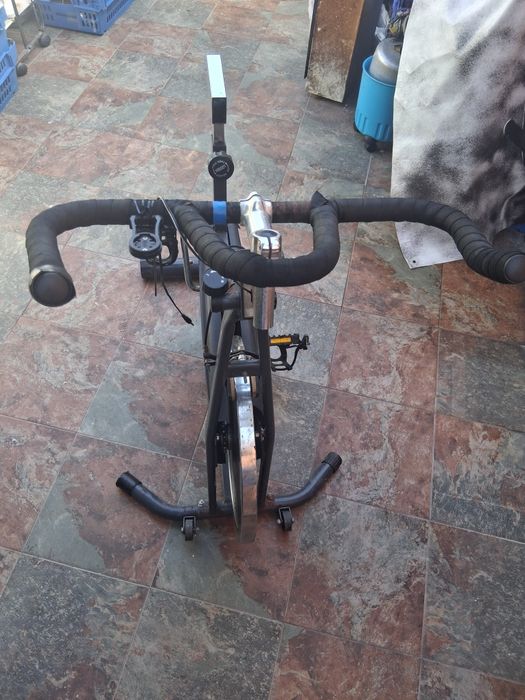 Bicicleta de ginásio