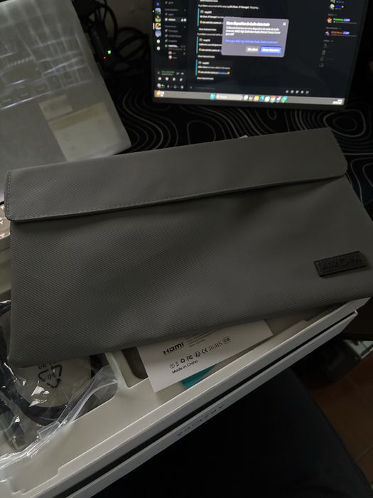 Monitor Portatil OLED 13,3 “