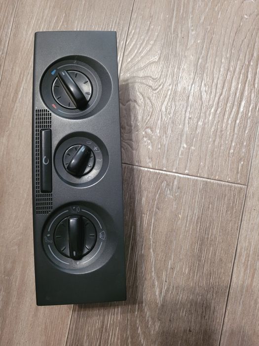 блок управления печкой и на прохладное вентилирование, шкода фабия 1