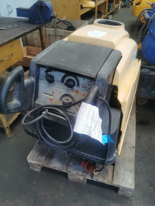 Máquinas lavar de alta pressão Karcher e Nilfisk
