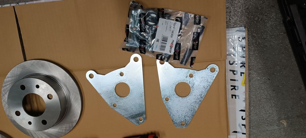 Fiat 126p hamulce tarczowe kompletny zestaw do przeróbki przednie