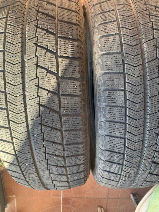 Автошини Bridgestone 205/60 r16