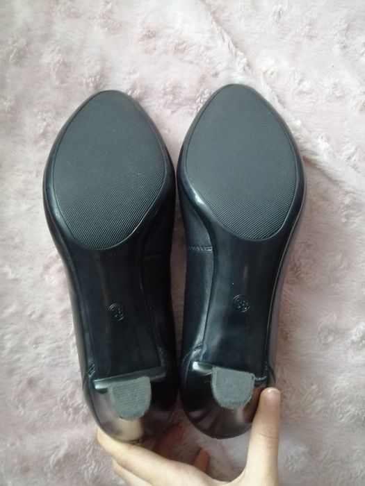 buty na obcasie szpilki lasocki 38