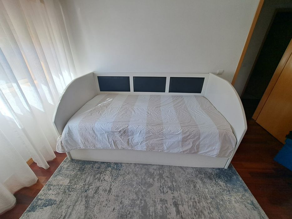 Vendo cama individual/casal