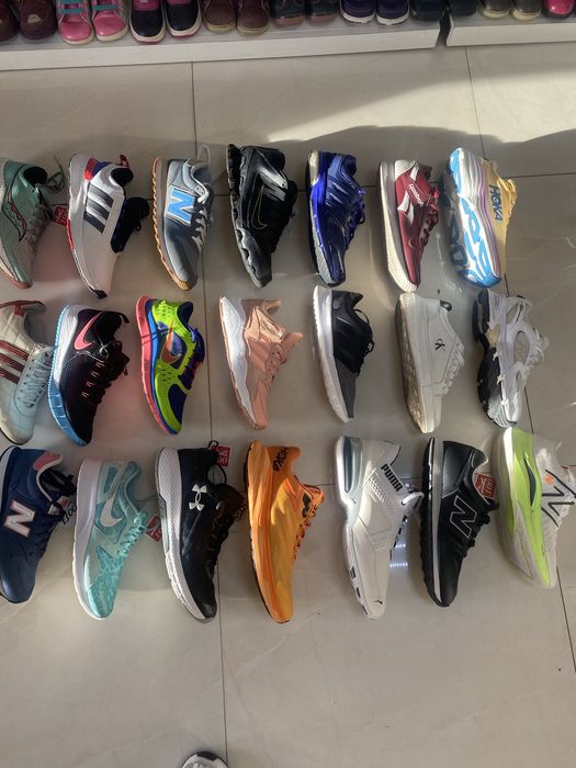 Великий вибір взуття