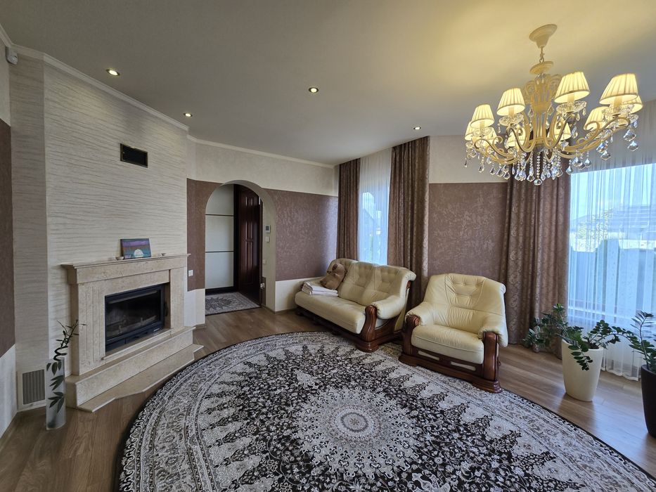 Продаж чудового одноповерхового будинку в передмісті Ужгорода с Холмок