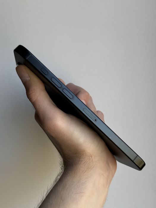 iPhone 16 Pro Max 512 Gb Black Titanium Neverlock АКБ 94% Физическая сим