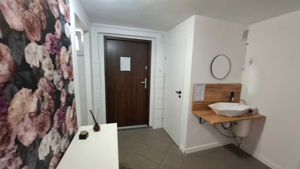 Lokal użytkowy 40m2 - Knurów - Wynajem