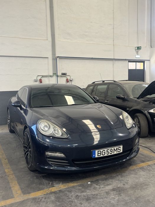 Ler bem Porsche Panamera Precisa de motor ! 4.8cc v8 400cv valor fixo