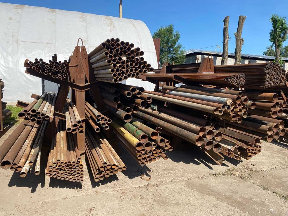 Труби металеві круглі та профільні б/в в асортименті