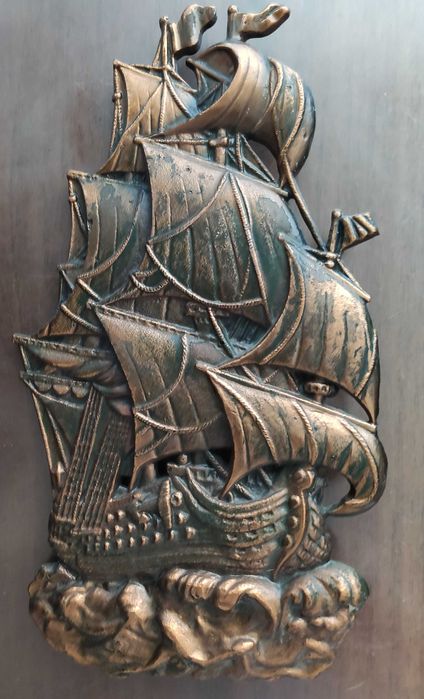Винтажный рельеф парусник, бронза, литье (Киев)