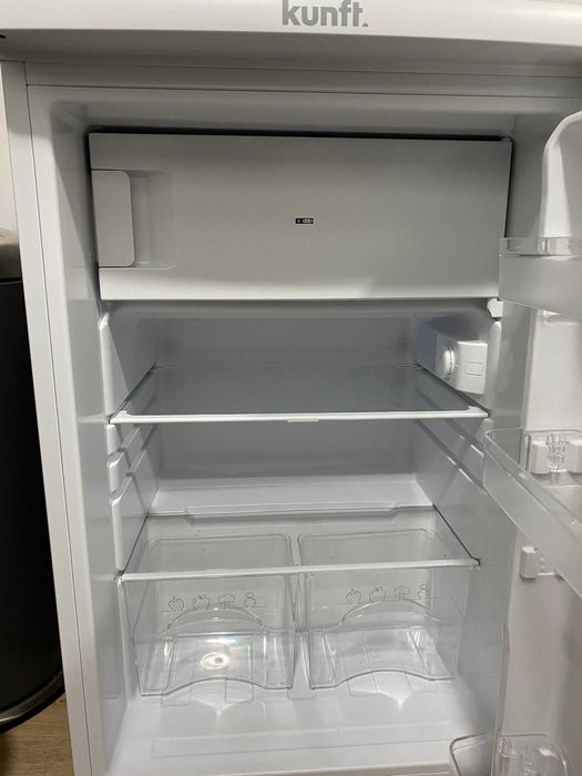 Frigorífico Mini Bar KUNFT (com garantia)