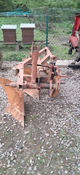 Pług 3 skibowy unia