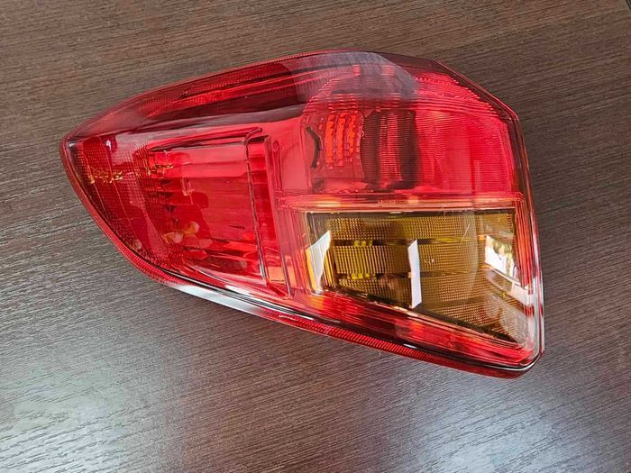 Фонар задній лівий правий SUZUKI VITARA 15-