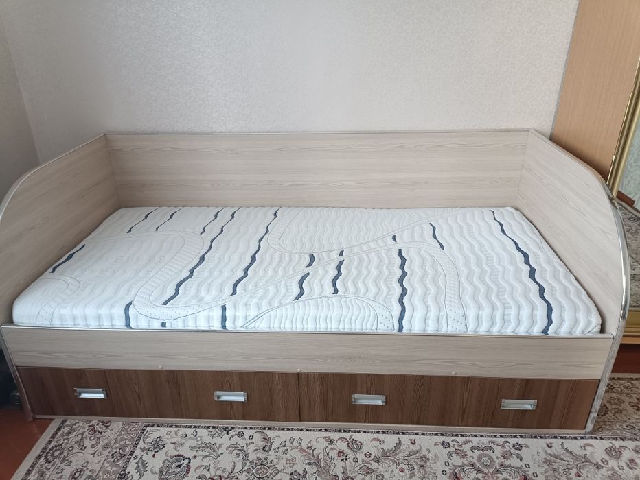 Ліжко+матрац безпружиний