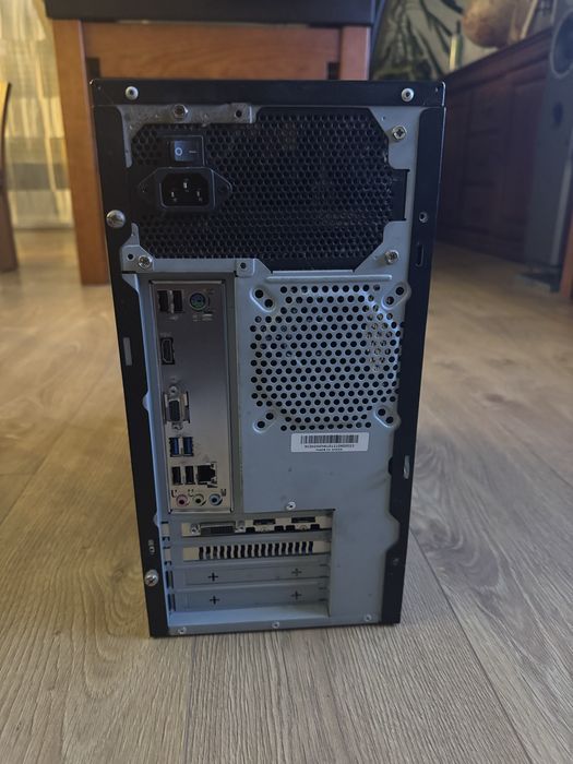 Torre Gaming + Mobitor Dell