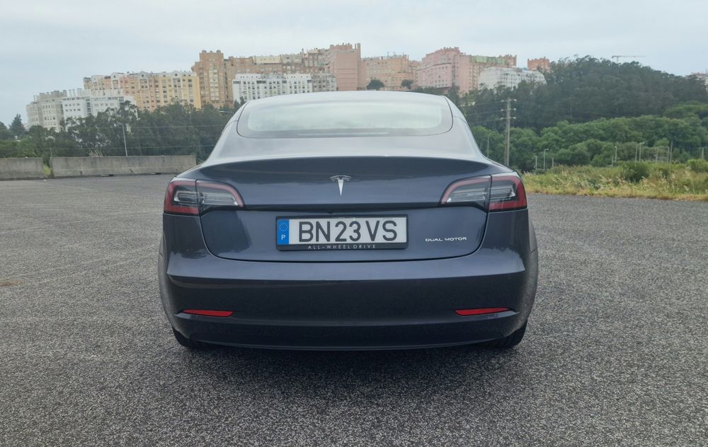 Tesla dual motor long range 2019
