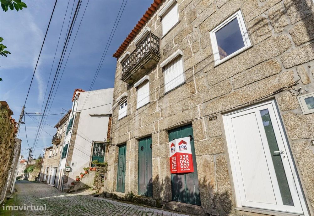 Moradia T3 / Seia, Vila Cova à Coelheira