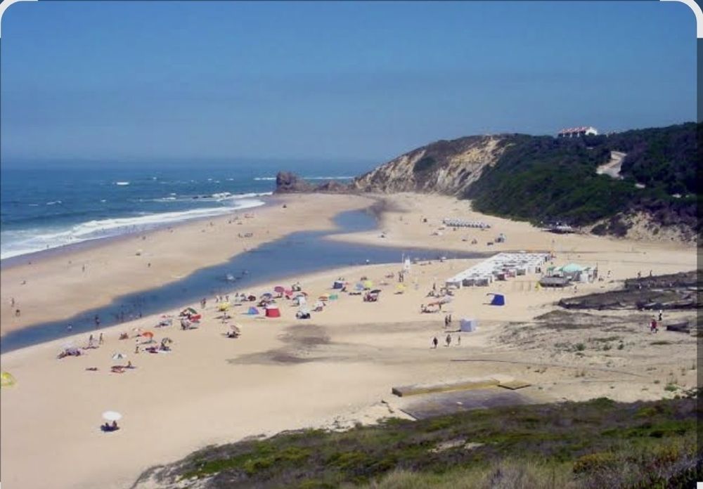 FÉRIAS T2 Praia das Paredes