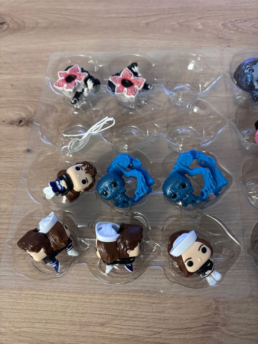 Stranger things mini funko