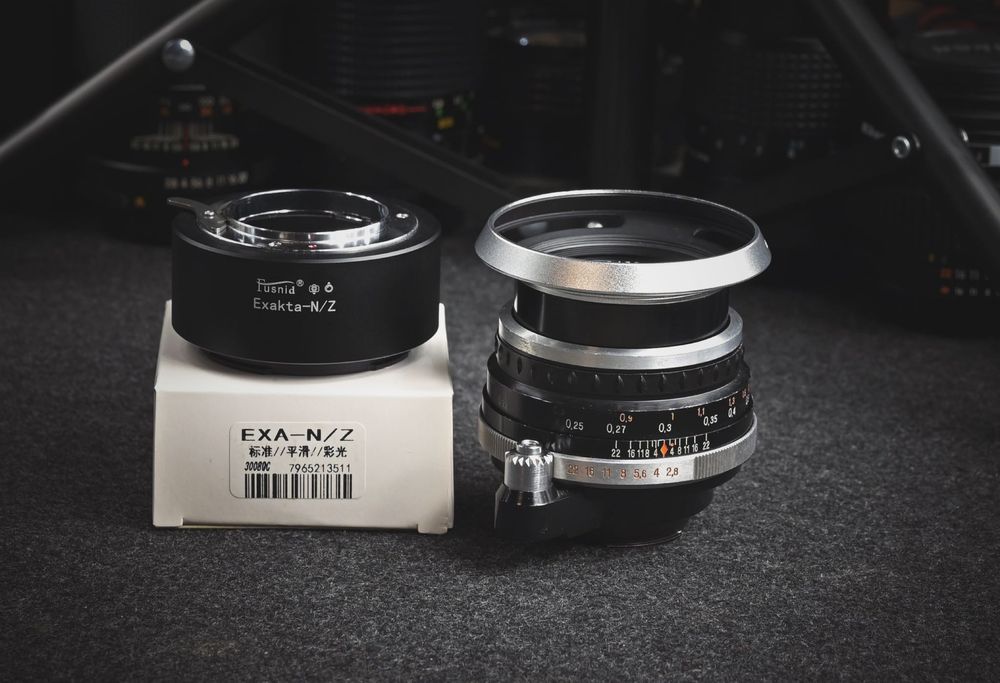 Carl Zeiss Jena Flektogon 2.8/35mm + metalowa osłona, adapter Nikon Z