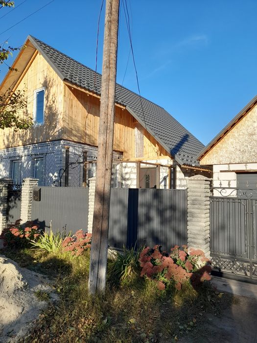 Покрівельні роботи та ремонт