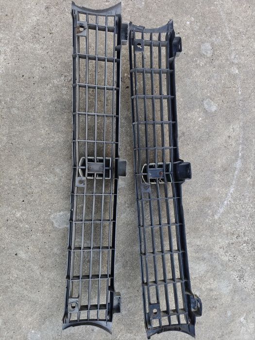 Grelhas Toyota Corolla Ke20 e Ke25