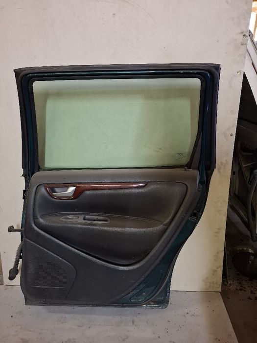 Volvo v70 II Drzwi prawy tył kompletne Gwarancja Wysyłka