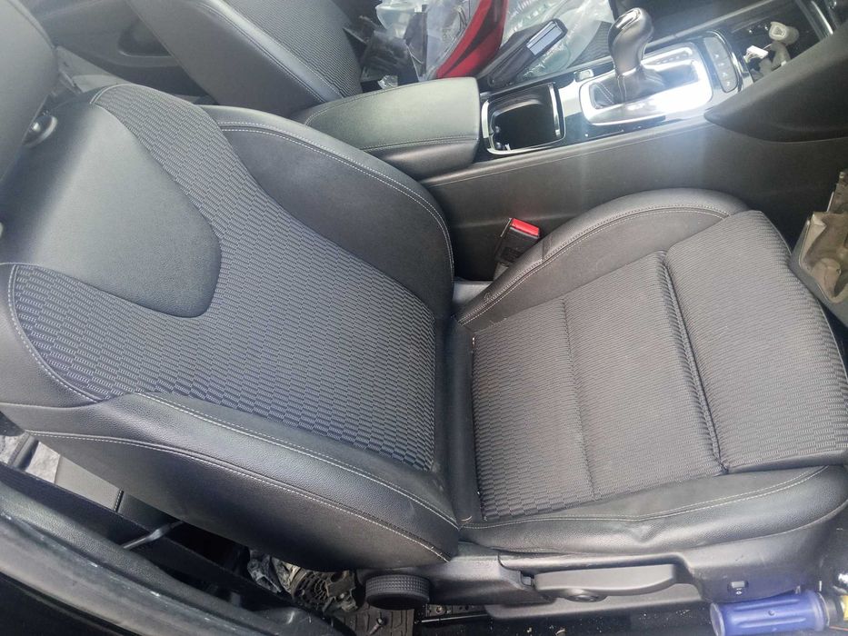Fotele półskóra Opel Insignia B