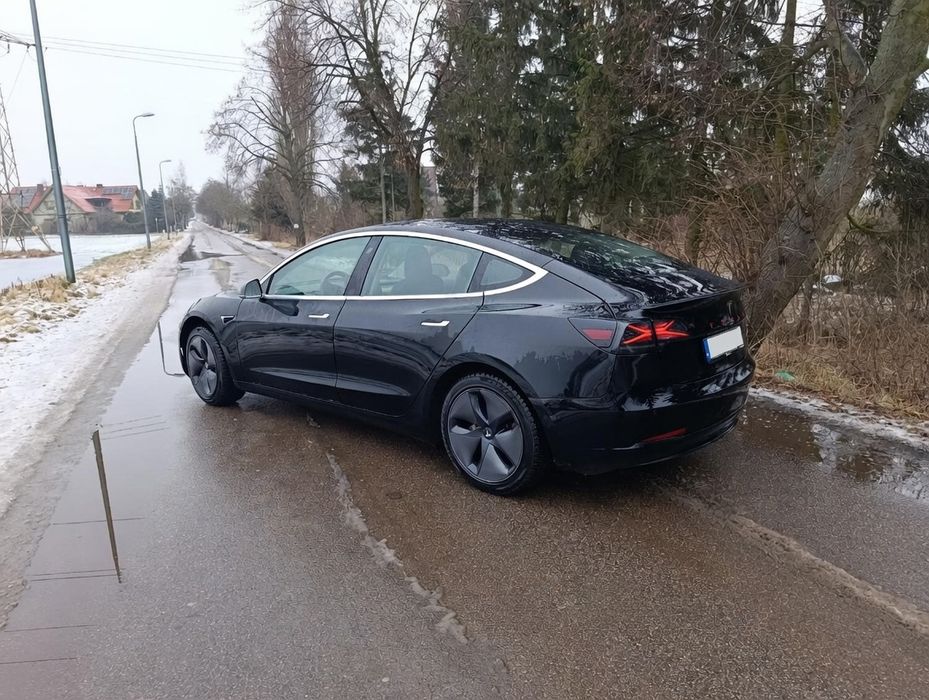 Tesla 3 Long Range 441KM 2019