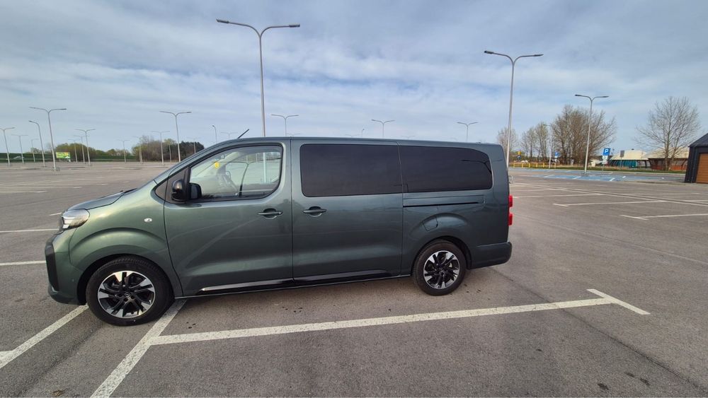 Wynajem busa 9 osobowy