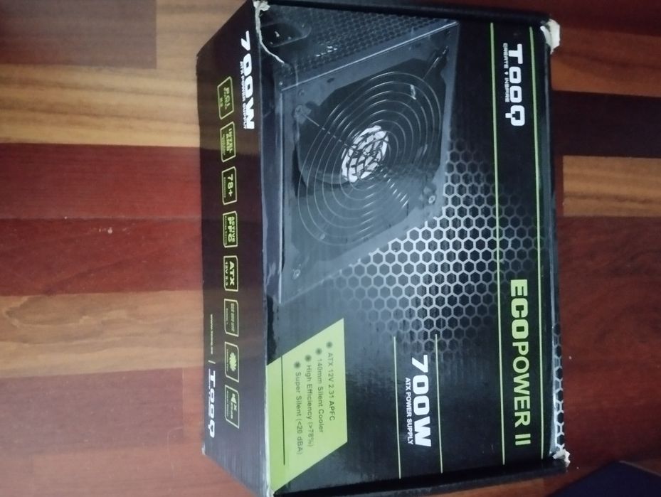 TooQ TQEP-500SP - Fonte de alimentação Ecopower IIde700WcomPFC passivo